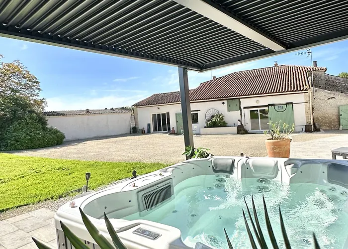 L'echappee Vendeenne Saint-Aubin-la-Plaine